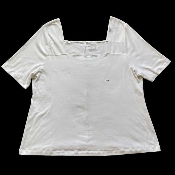 Lane Bryant Women’s Square Neckline White Top Plus Size 22/24 Neutral Classic - Picture 1 of 7